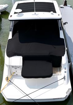 Sea Ray 320 Sundancer image