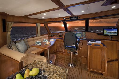Outer-reef-yachts 630-COCKPIT-MY image