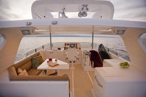 Outer-reef-yachts 630-COCKPIT-MY image