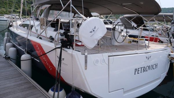 Dufour 56 Exclusive 