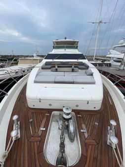 Azimut 85 image