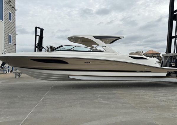 Sea Ray 350 SLX image