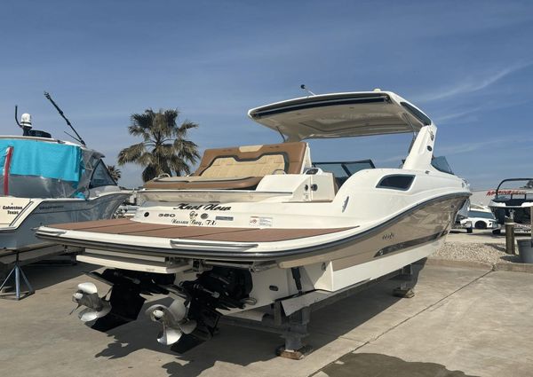 Sea Ray 350 SLX image