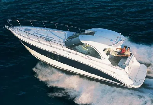 Cruisers Yachts 390 Sports Coupe image