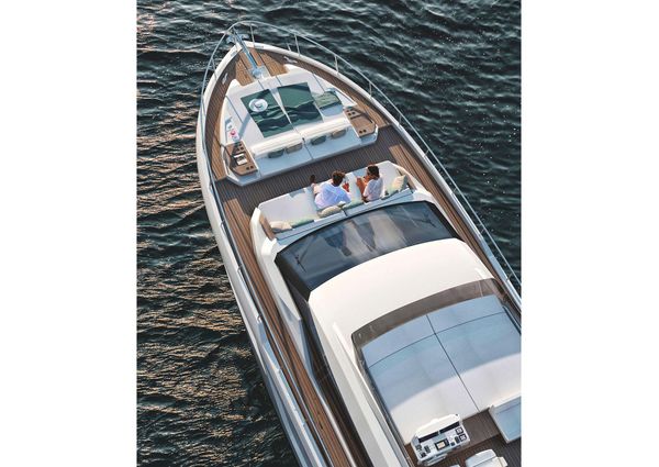 Ferretti Yachts 580 image