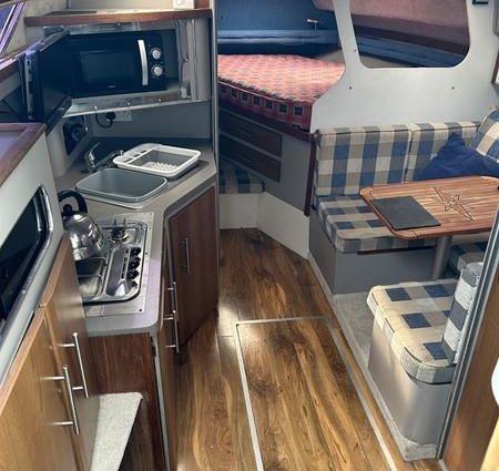 Cruiser-international 3270-CRUISER-BOAT image