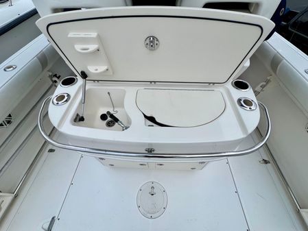 Boston-whaler 320-OUTRAGE image