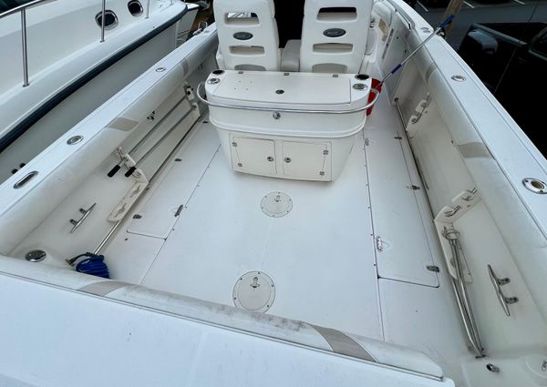 Boston-whaler 320-OUTRAGE image