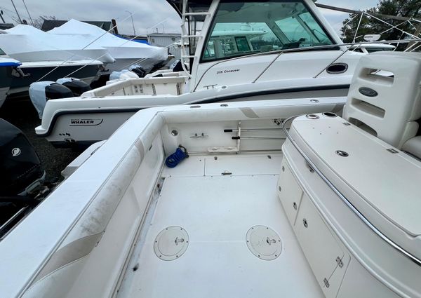 Boston-whaler 320-OUTRAGE image