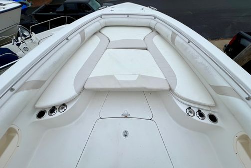 Boston-whaler 320-OUTRAGE image