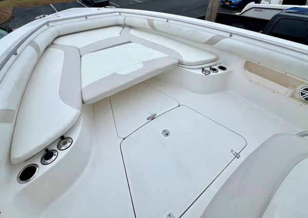 Boston-whaler 320-OUTRAGE image