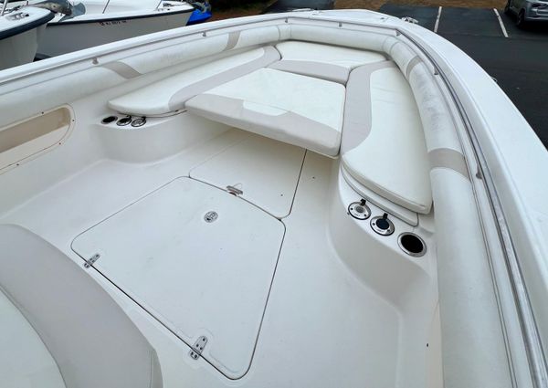 Boston-whaler 320-OUTRAGE image