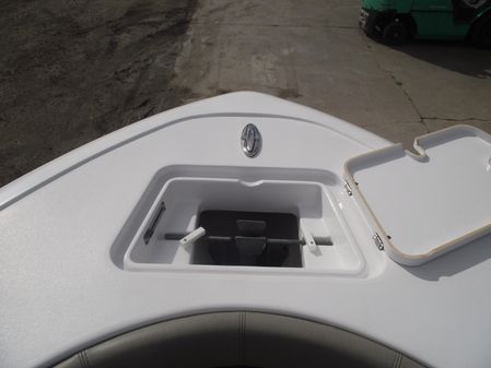 Sportsman Open 212 Center Console image