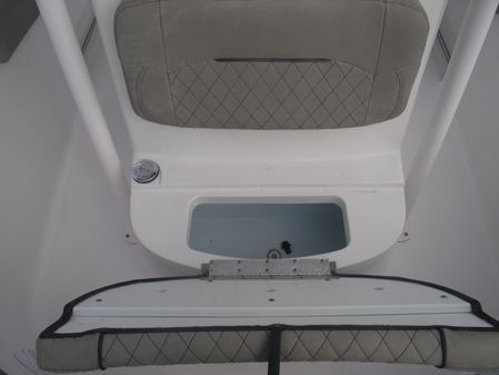 Sportsman Open 212 Center Console image