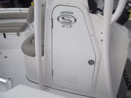 Sportsman Open 212 Center Console image