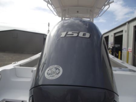 Sportsman Open 212 Center Console image