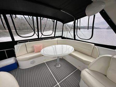 Carver 570 Voyager Pilothouse image