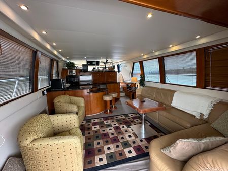 Carver 570 Voyager Pilothouse image