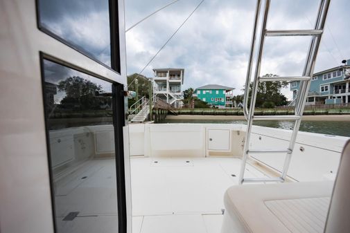 Albemarle LAUREL POINT 36 CONVERTIBLE image