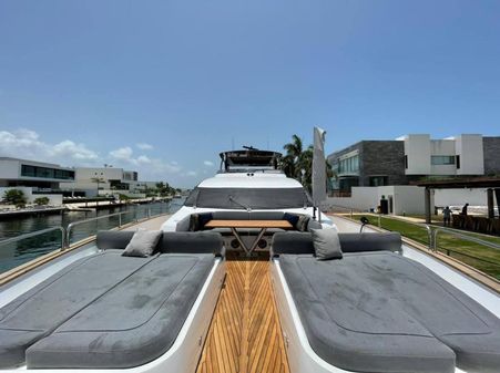 Sunseeker 28 Metre Yacht image