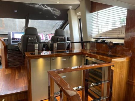 Sunseeker 28 Metre Yacht image