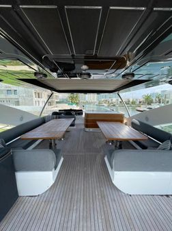 Sunseeker 28 Metre Yacht image