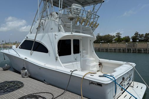 Luhrs 36 Convertible image