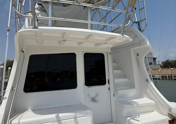 Luhrs 36 Convertible image