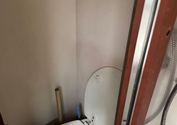 Luhrs 36 Convertible image