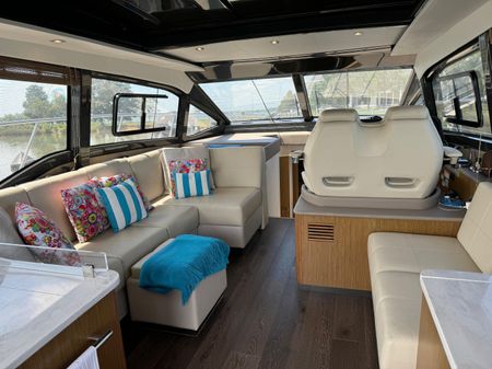 Sea Ray Sundancer 460 image