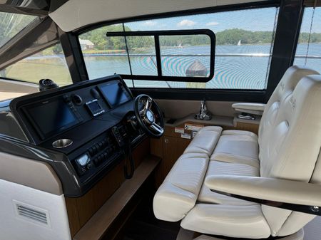 Sea Ray Sundancer 460 image