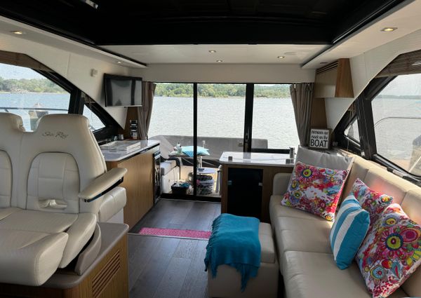 Sea Ray Sundancer 460 image