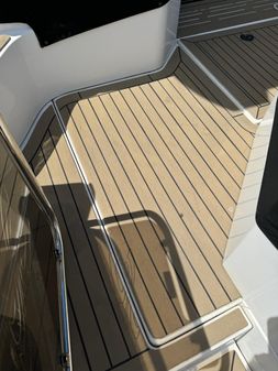 Sea Ray Sundancer 460 image