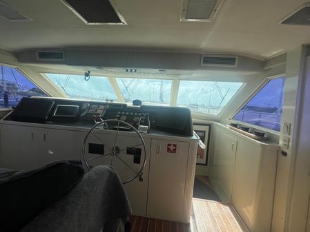 Hatteras 70 Cockpit Motor Yacht image