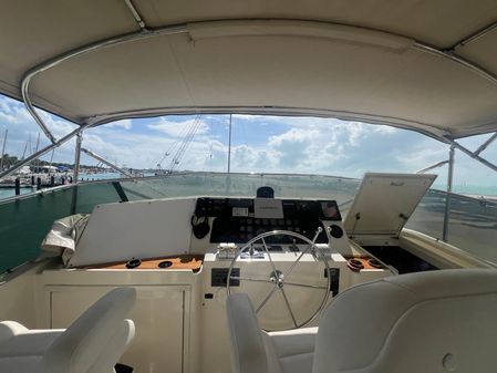 Hatteras 70 Cockpit Motor Yacht image