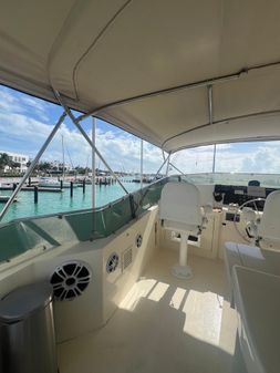 Hatteras 70 Cockpit Motor Yacht image