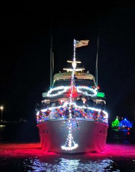 Hatteras 70 Cockpit Motor Yacht image