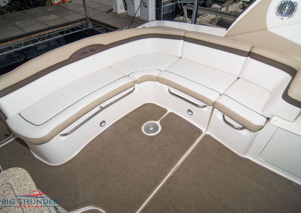 Sea Ray 370 Sundancer image