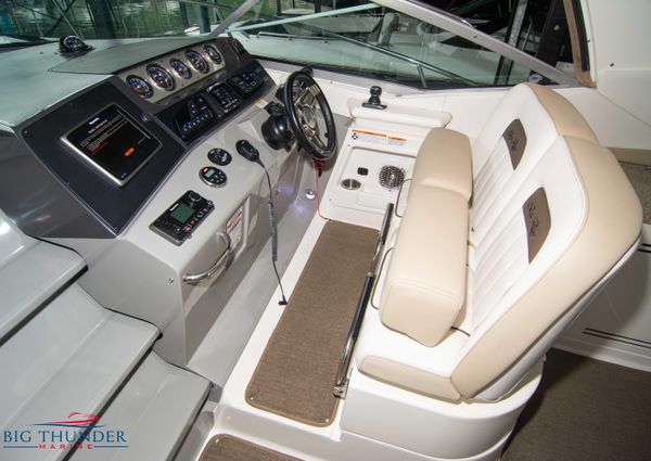 Sea Ray 370 Sundancer image