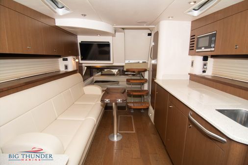 Sea Ray 370 Sundancer image