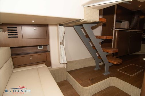 Sea Ray 370 Sundancer image