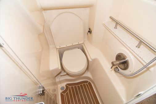 Sea Ray 370 Sundancer image