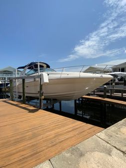 Sea Ray 320 Sundancer image