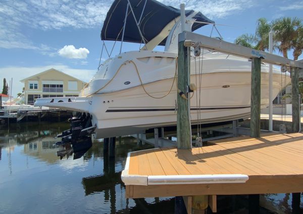 Sea Ray 320 Sundancer image