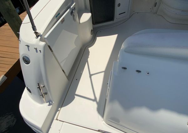 Sea Ray 320 Sundancer image