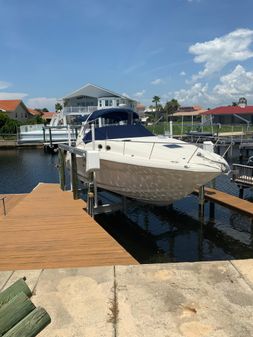 Sea Ray 320 Sundancer image