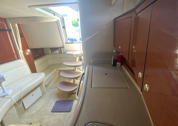 Sea Ray 320 Sundancer image