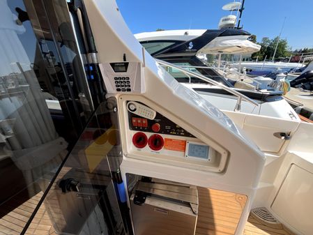 Azimut 50 image