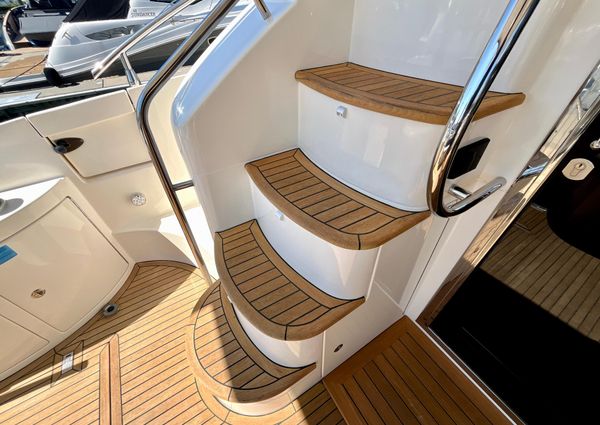 Azimut 50 image