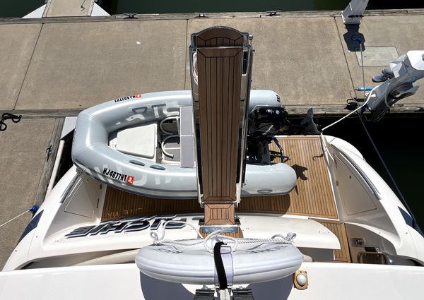 Azimut 50 image